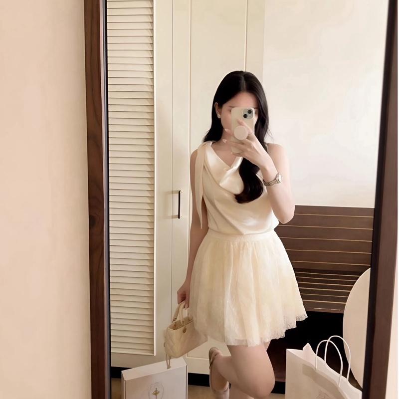 Sét đồ nữ tiểu thư áo lụa tô châu sát nách cổ đổ mix chân váy ren