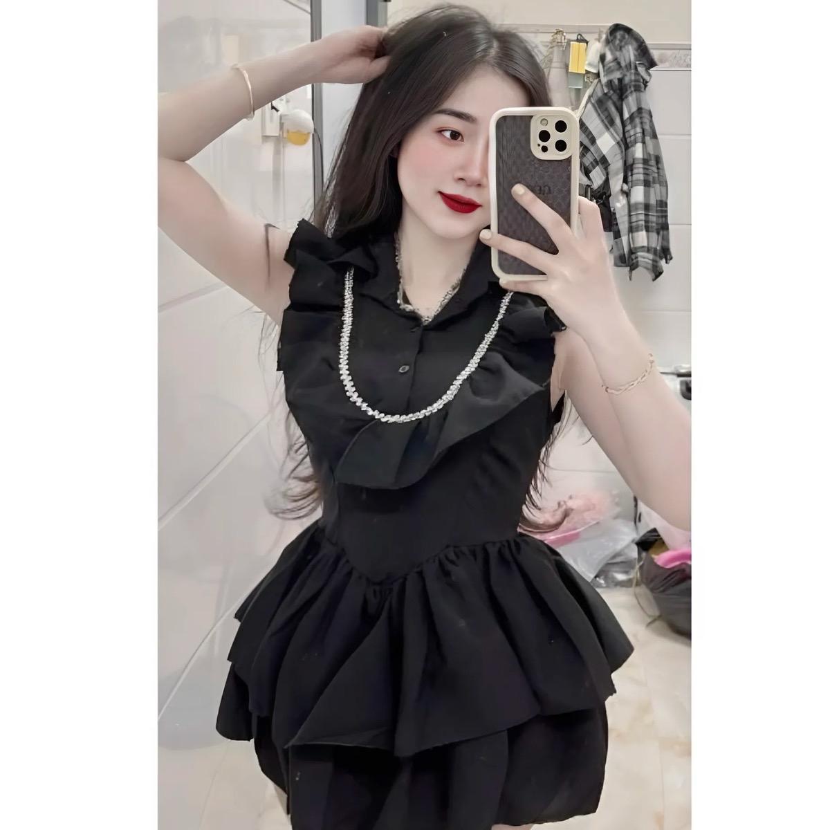Sét quần đùi bí áo bèo đính dây đá thân sau áo có chun co giản cho nữ - Women Top Thun Nhung Voi set đồ