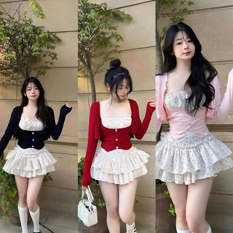 Sét bộ nữ 3 món váy hoa nhí áo thun 2 dây phối kèm áo khoác thun tăm - Phong cách nữ tính và trẻ trung