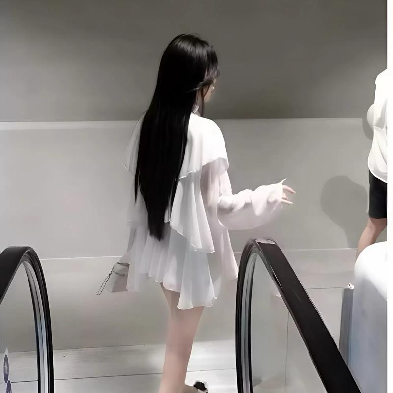Áo Bèo Tơ Tầng Đính Hoa Tay Dài Cổ Đính Đá Hoa Hồng Phong Cách Sang Trọng Cho Nữ