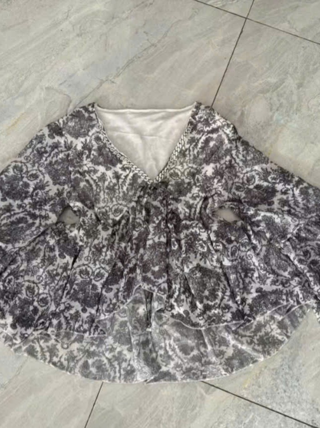 Áo nữ babydoll voan tơ mỏng nhẹ cổ V trang trí đá