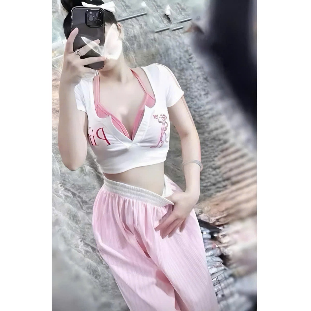 Sét đồ nữ 3 món quần dài sọc áo thun in báo PINK kèm áo bra chất liệu mềm mại và thoải mái