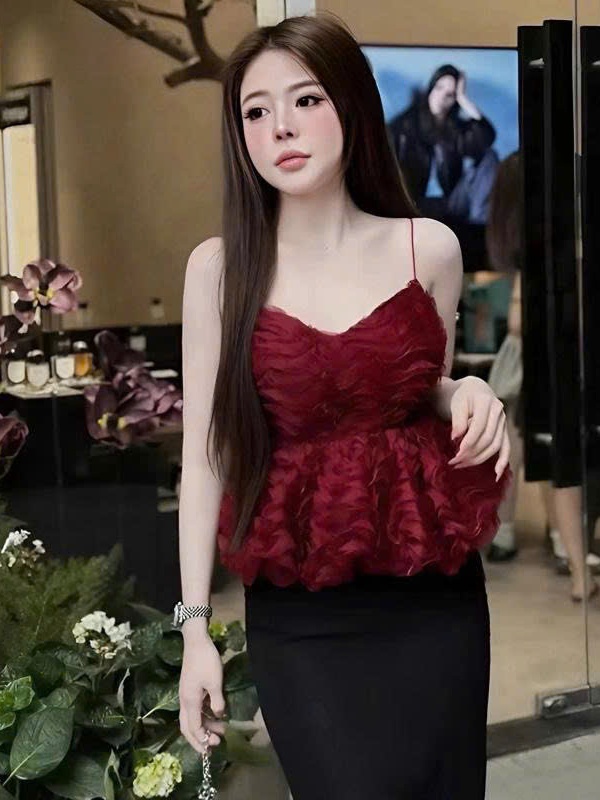 Áo nữ hotrend kiểu dáng baby 2 dây chất liệu ren gợn sóng bồng bềnh thiết kế nữ tính trẻ trung có mút nâng đỡ tự nhiên