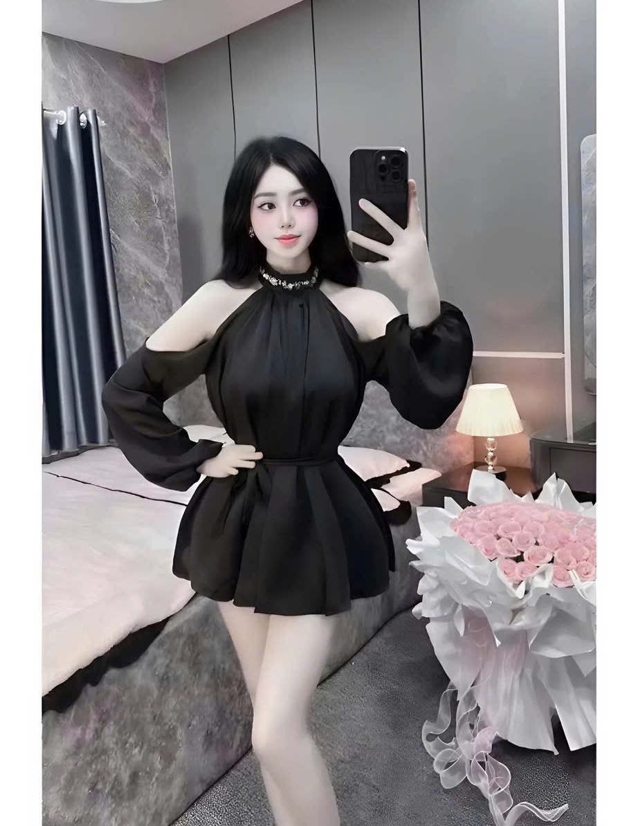 Đầm Thời Trang Nữ cổ yếm trang trí dây kim sa kèm dây cột eo_ Thiết Kế Sang Trọng Phù Hợp Mọi Dịp Màu Trắng & Đen Kiểu D