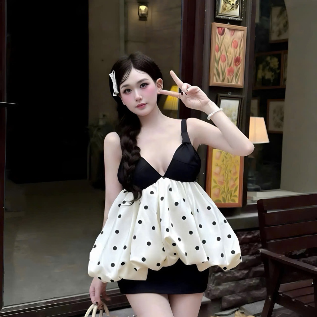 Set áo bí 2 dây phối chấm bi kèm chân váy tiểu thư sang chảnh hot trend hè 2026