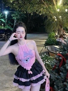 Bộ đồ nữ  tầng phối ren áo yếm lông in gấu - Women, Top Sen Nhung Hoa Sen Viền Ren chân váy lụa