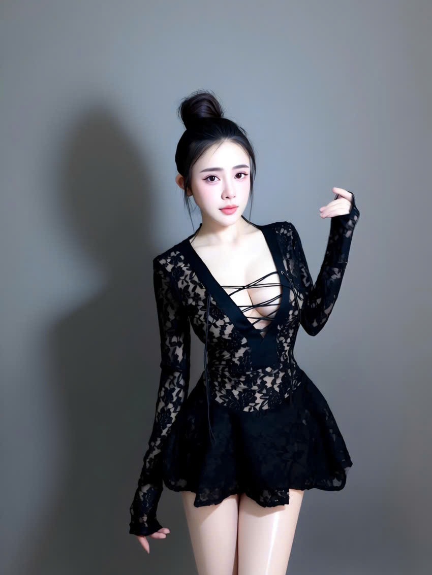 Sét Bộ Ren Áo Váy Dáng Ngắn Tay Dài Thiết Kế Cổ V Mắc Cáo Đan Dây Phong Cách Sang Trọng Cho Nữ Kèm Quần Short