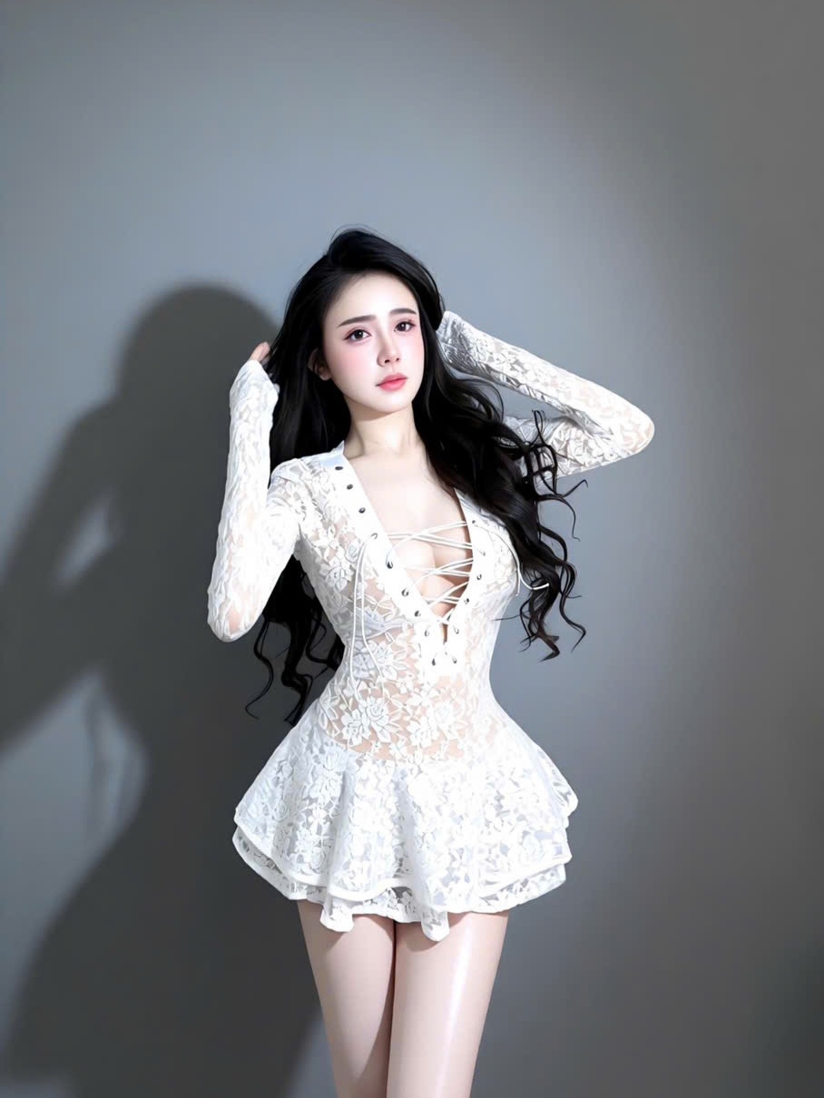 Sét Bộ Ren Áo Váy Dáng Ngắn Tay Dài Thiết Kế Cổ V Mắc Cáo Đan Dây Phong Cách Sang Trọng Cho Nữ Kèm Quần Short