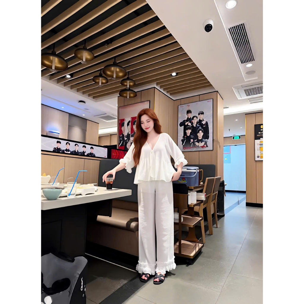 Set bộ đũi tơ phối ren tiểu thư, bộ quần dài áo cổ V bèo nhún cao cấp Hum Fashion