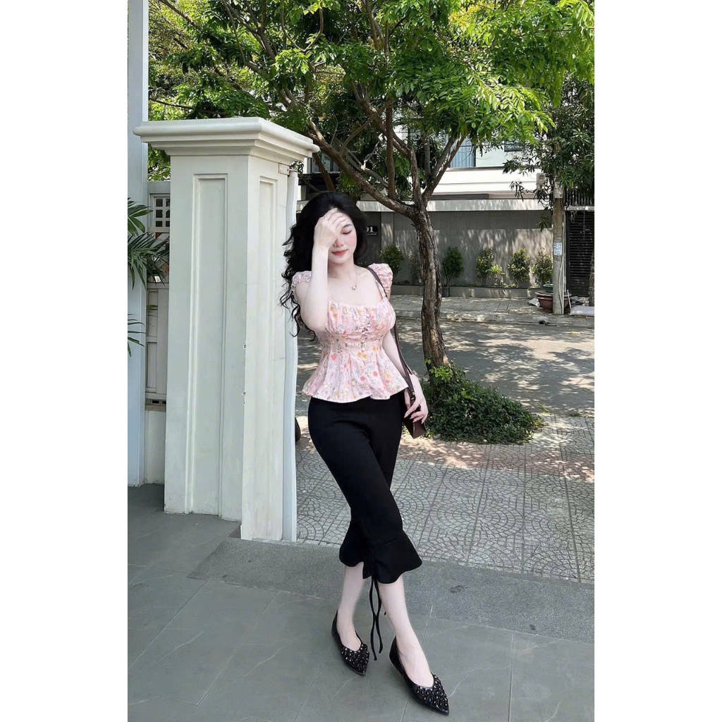 Set bộ áo hoa nhí tay bồng, set bộ quần lửng ống loe phối áo peplum hoa nhí Hum Fashion