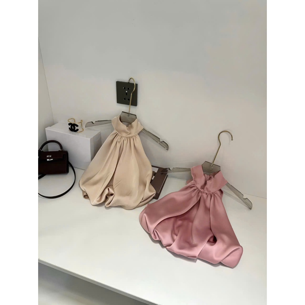Áo cổ yếm dáng bí bồng, áo yếm lụa bo gấu dáng ngắn quyến rũ sang chảnh Hum Fashion