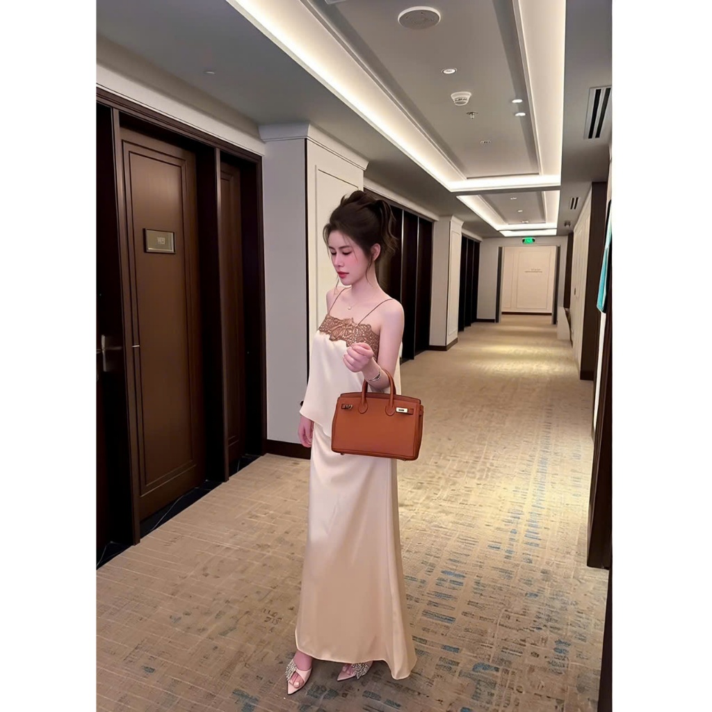 Set áo 2 dây phối ren kèm chân váy lụa, set bộ áo hai dây tơ bèo chân váy lụa dài đi biển sang chảnh Hum Fashion