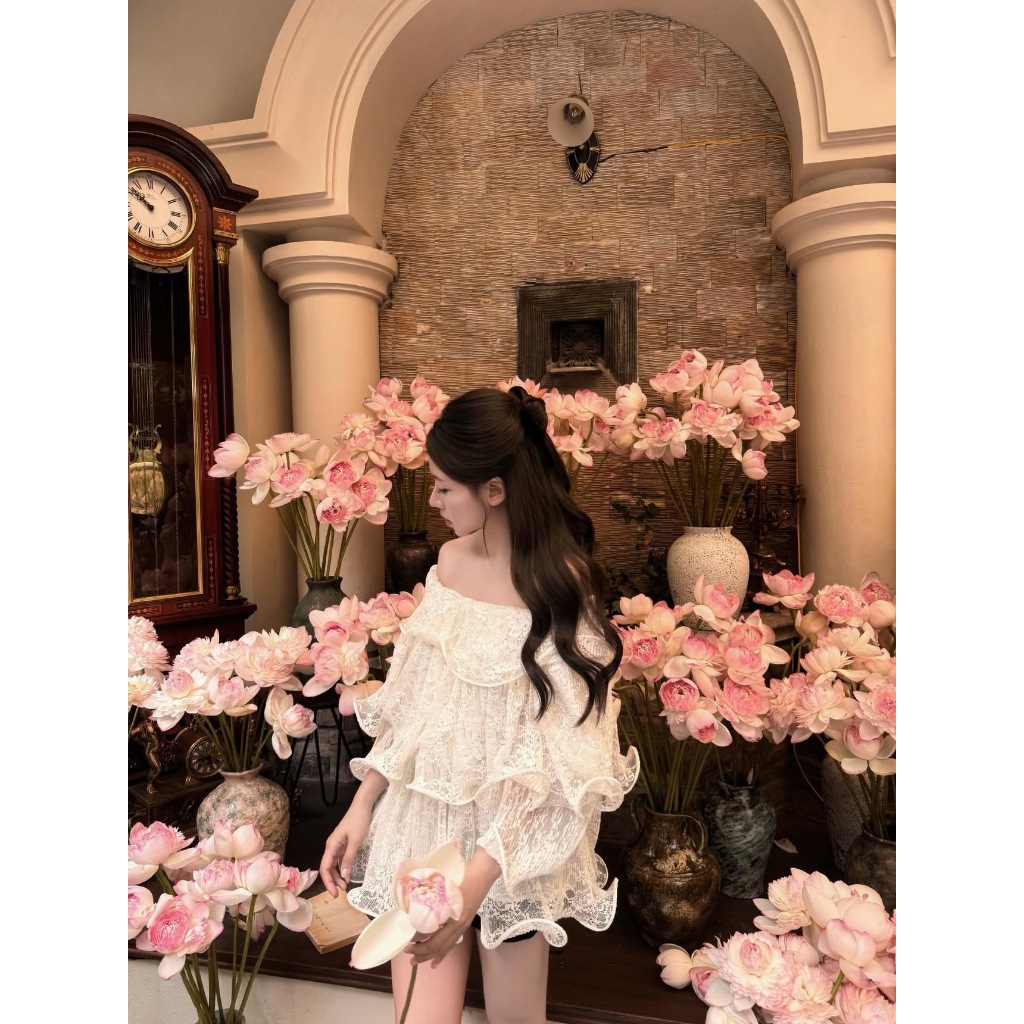 Áo ren trễ vai tay dài xếp tầng, áo kiểu ren trễ vai nhún bèo tầng bồng bềnh tiểu thư Hum Fashion