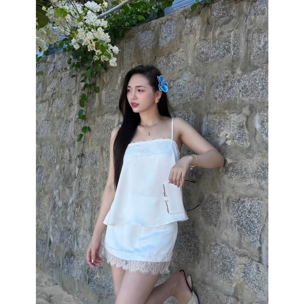Set lụa 2 dây, set áo hai dây kèm chân váy lụa phối ren đi chơi đi du lịch Hum fashion