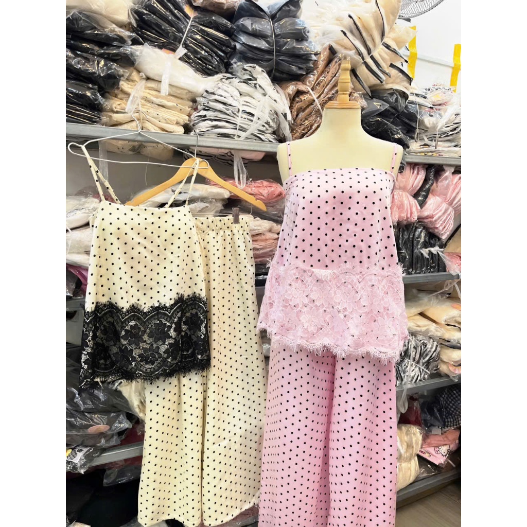 Set lụa chấm bi, set áo 2 dây lụa phối ren chấm bi kèm quần dáng dài HUM FASHION