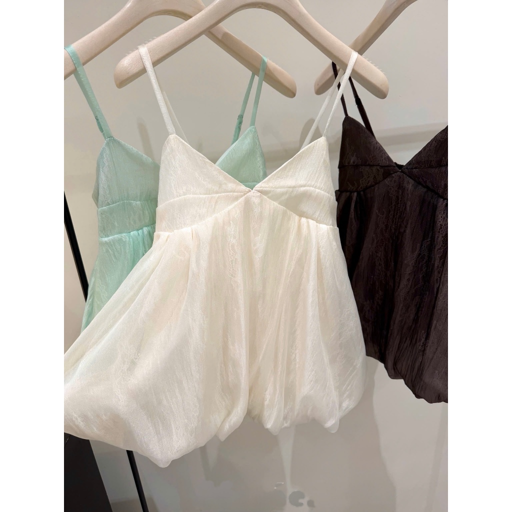 Áo 2 dây cổ tim dáng bí xinh, áo kiểu hai dây xanh ngọc bồng bềnh hottrend tiểu thư Hum Fashion