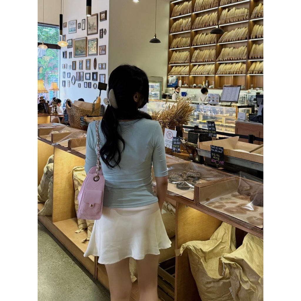 Set áo cổ vuông tay lửng xanh hotrend kèm chân váy lụa đơn giản tiểu thư Hum Fashion