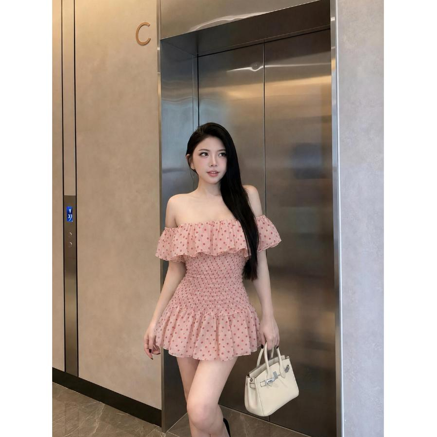 Váy trễ vai nhún eo phối bèo, Đầm trễ vai voan tơ chấm bi bo chun eo xòe tầng bồng bềnh Hum Fashion