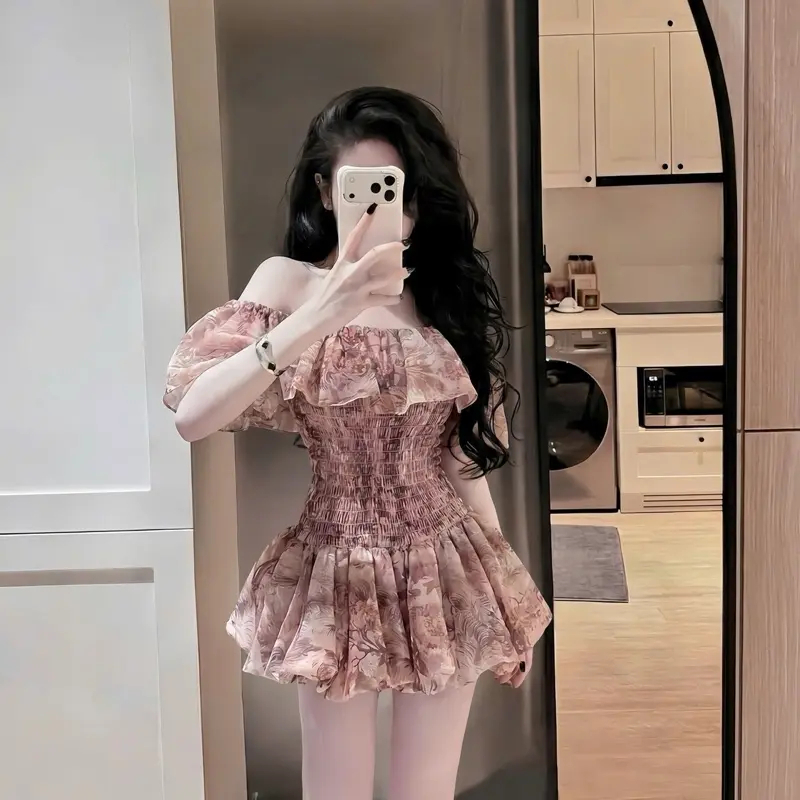 Váy trễ vai nữ họa tiết hoa dệt bồng bềnh, đầm nữ chiết eo tôn dáng phong cách tiểu thư