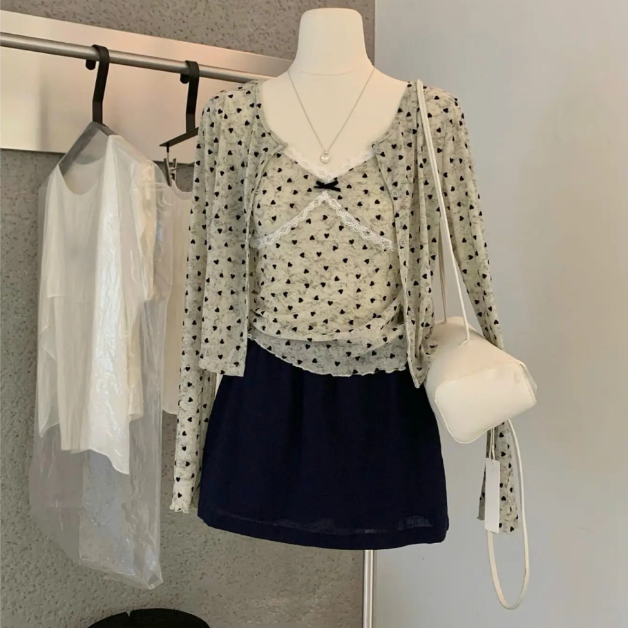 Set bộ nữ áo 2 dây đính nơ ôm body phối cardigan khoác ngoài nhẹ nhàng thanh lịch
