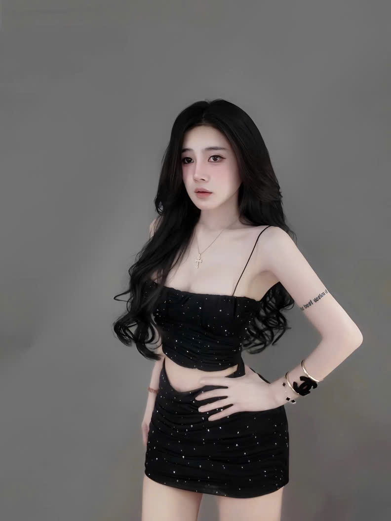 Sét đồ nữ hotrend áo 2S lưới đính đá chân váy nhún ôm body cá tính quyến rủ thời trang mới mẻ và nổi bật