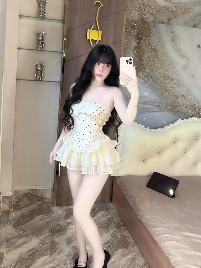 Sét áo đầm body chấm bi chất thun bo mềm mịn đi chơi đi chơi sang chảnh