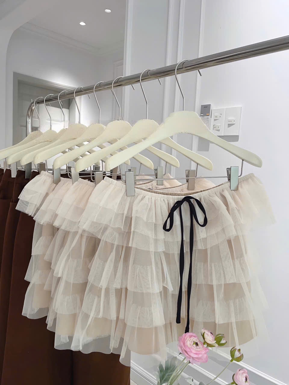 Áo nữ hotrend trễ vai babydoll voan lưới nhiều tầng thiết kế độc đáo chất liệu voan lưới nhẹ nhàng thoáng mát phù hợp mọ