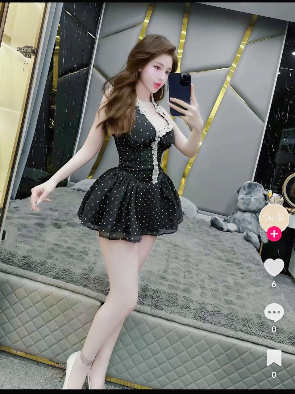Đầm Yếm Tơ Chấm Bi Xếp Li Eo Dáng Xoè Dây Peplum Kèm Quần Bảo Hộ Chất Liệu Tơ Nến Mềm Mại Thoải Mái
