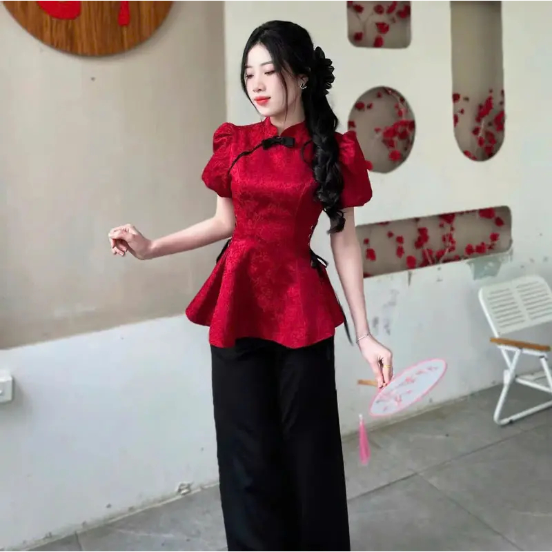 Set áo gấm hoa thêu kèm quần lụa, áo dài Tết sang chảnh