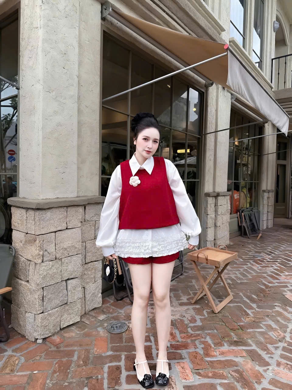 Sét đồ nữ thu đông 3 món áo sơ mi bèo lai kèm áo gile đính hoa trà mix quần short thời trang nữ