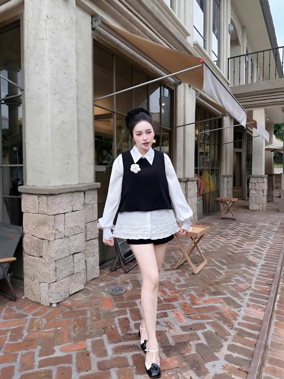 Sét đồ nữ thu đông 3 món áo sơ mi bèo lai kèm áo gile đính hoa trà mix quần short thời trang nữ