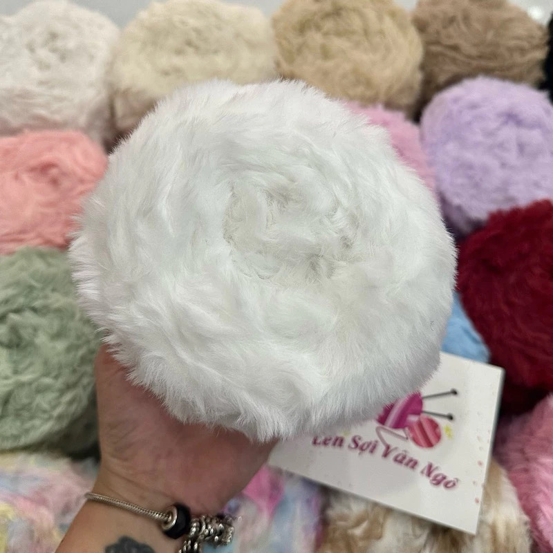 Len lông thỏ siêu mượt đan/móc thú bông, khăn, mũ (cuộn 100gr) (26299)