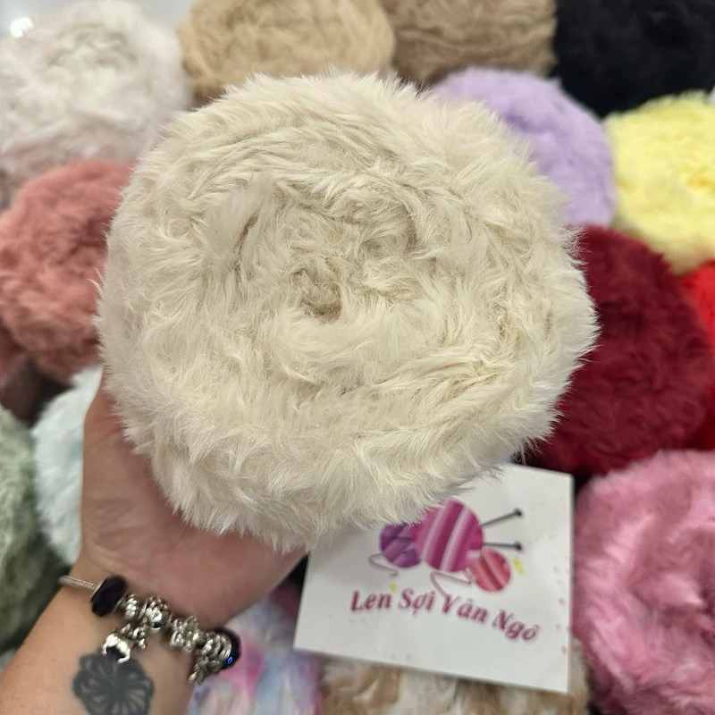 Len lông thỏ siêu mượt đan/móc thú bông, khăn, mũ (cuộn 100gr) (26299)