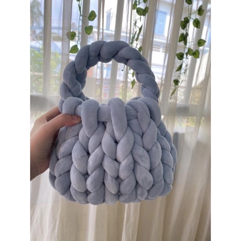 Len Chunky Nhung sợi to (cuộn 240gr) (26309)