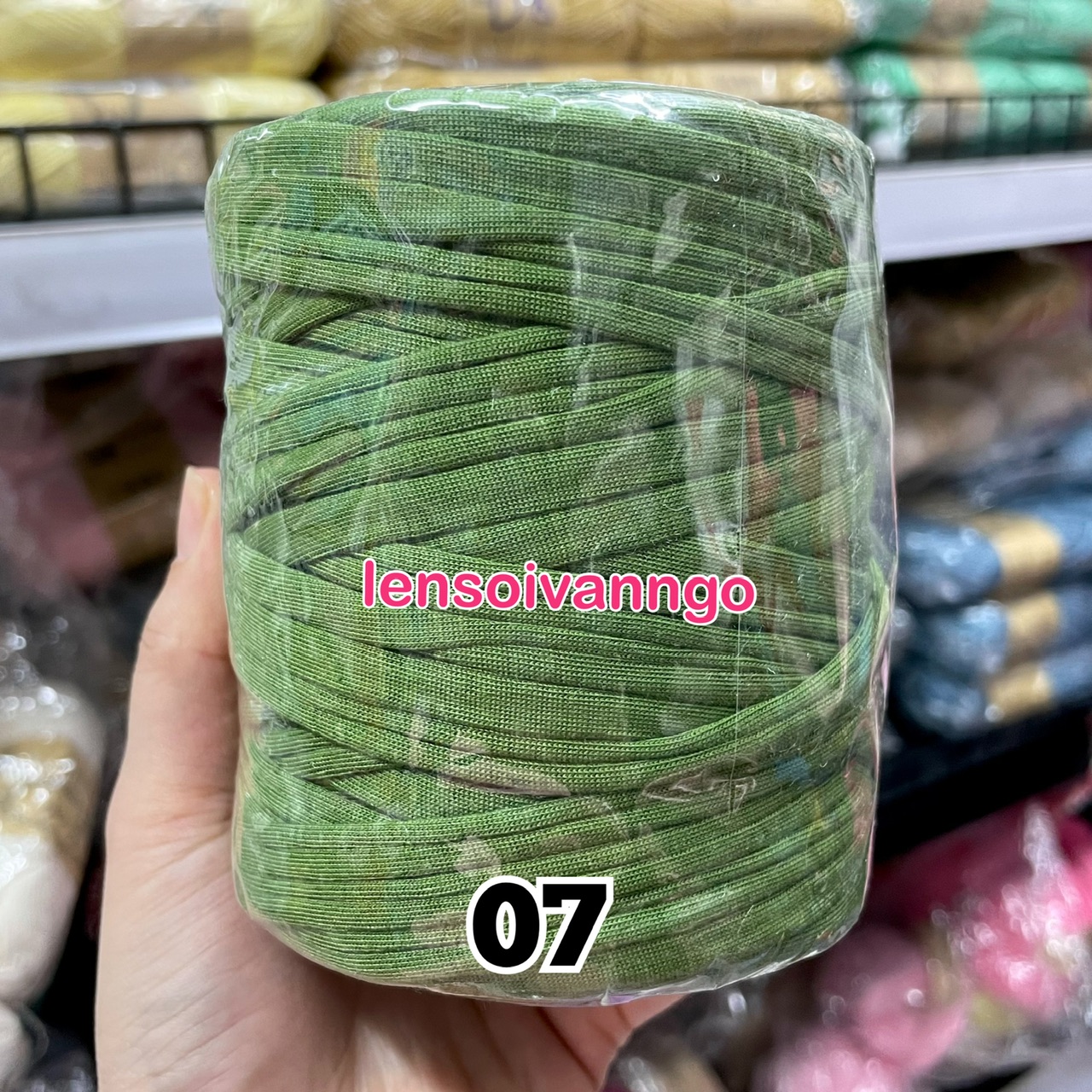Sợi vải Craftyarn VN (cuộn 240gr) (26273)