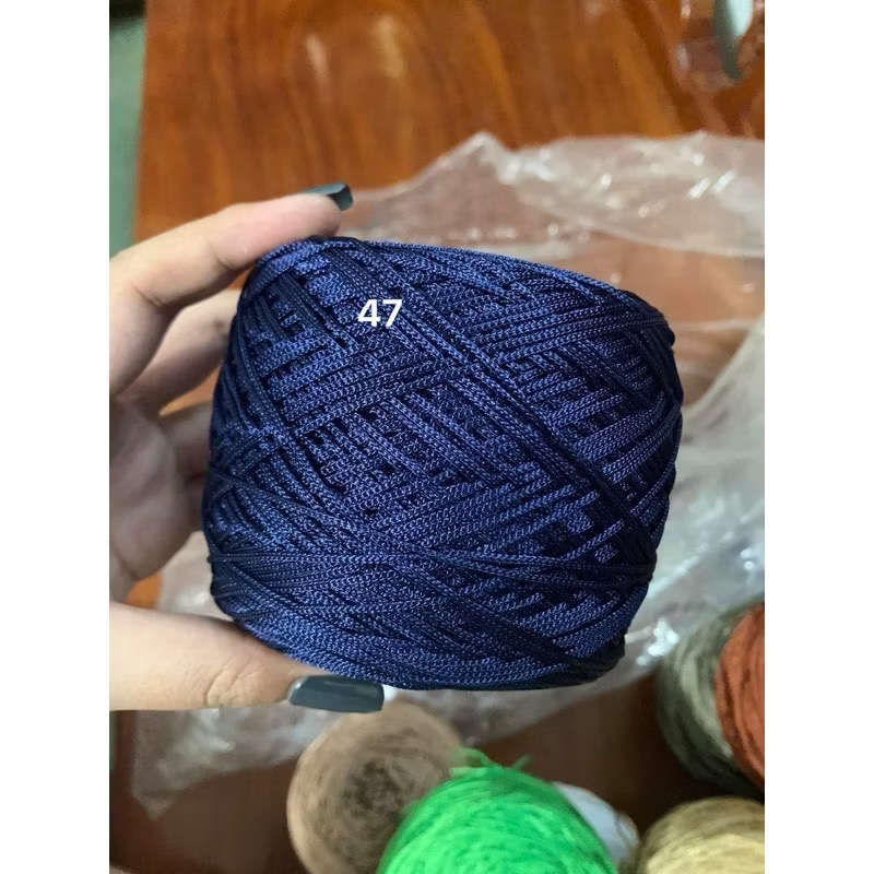 Sợi dù 1mm móc túi / mũ (cuộn 200gr) (26274)