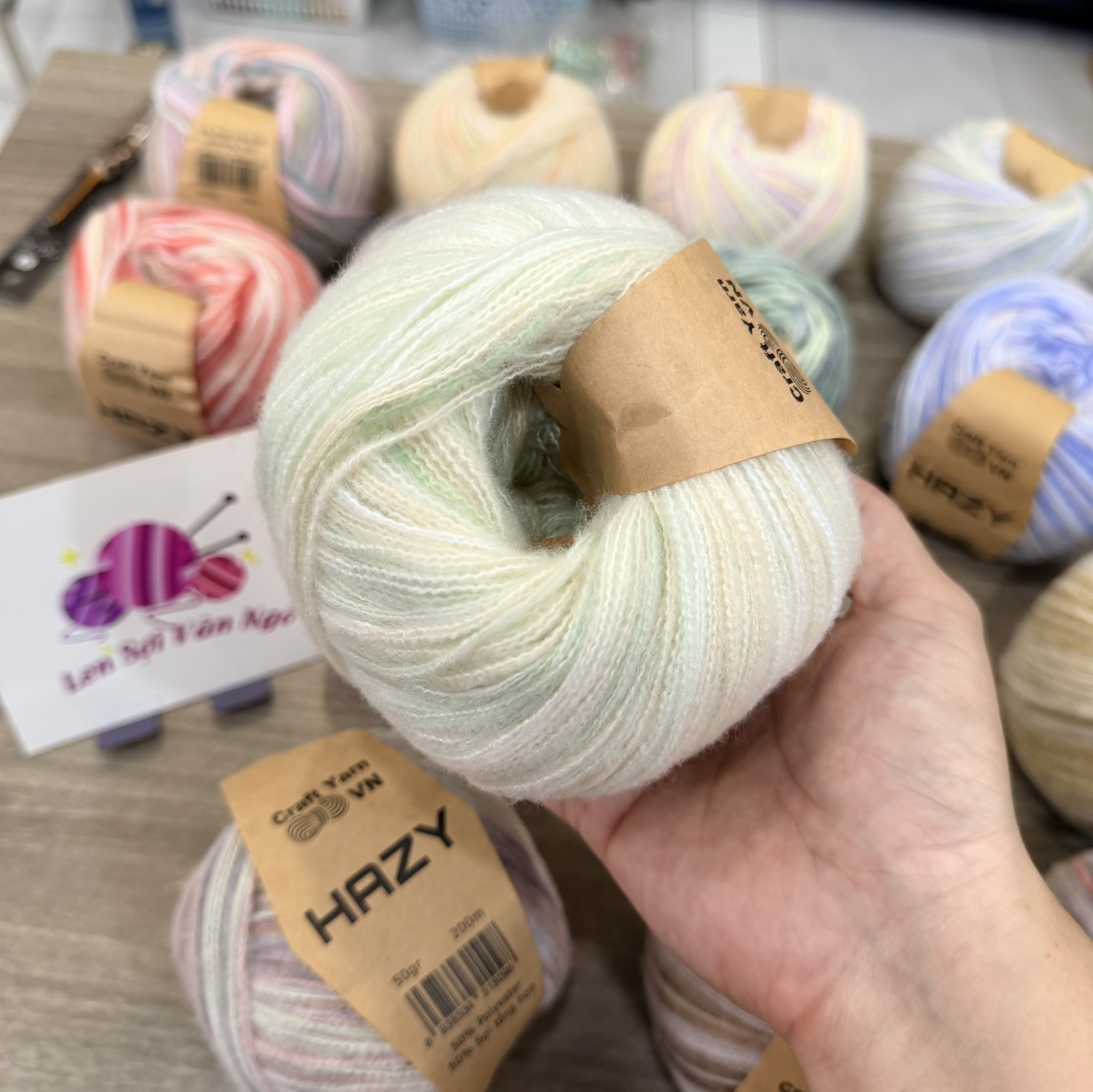 Len HAZY Craftyarn VN (cuộn 50gr) (26334)