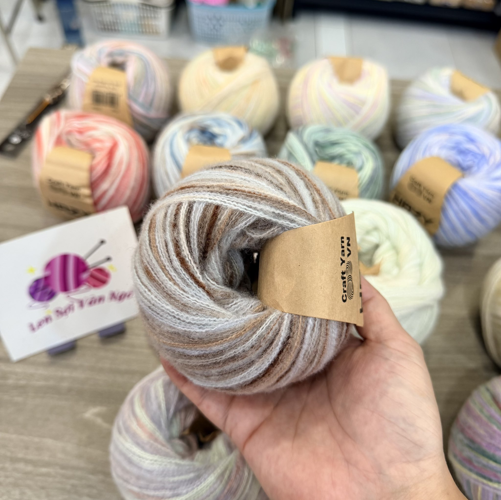 Len HAZY Craftyarn VN (cuộn 50gr) (26334)
