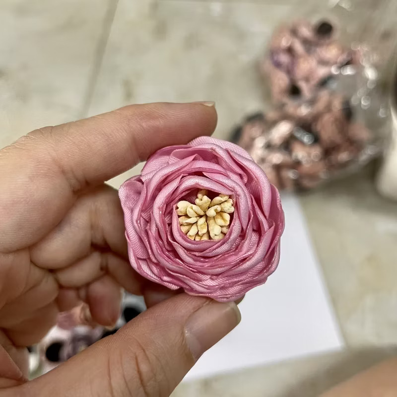 Combo 2c Hoa vải V15 trang trí nón/túi xách (26113)