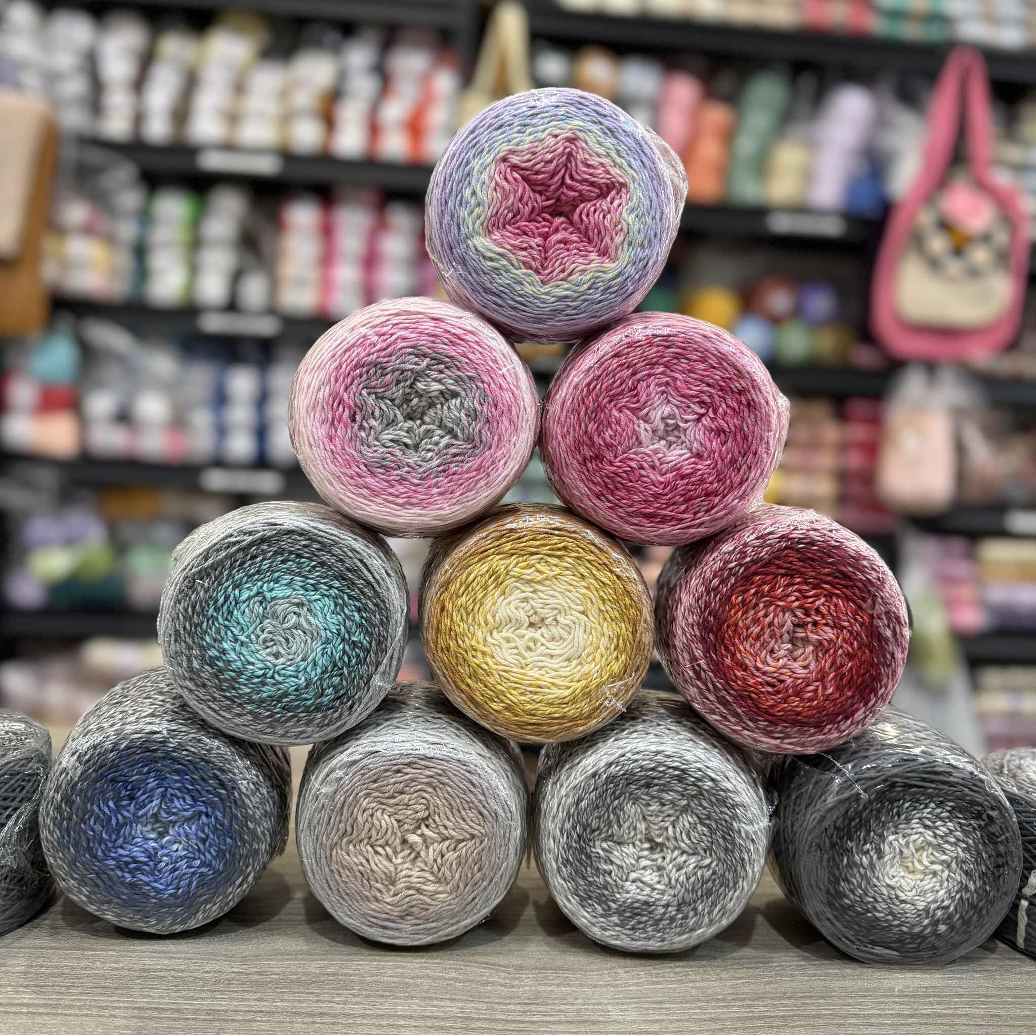 Len Cotton 2mm màu cầu vồng (cuộn 200gr)