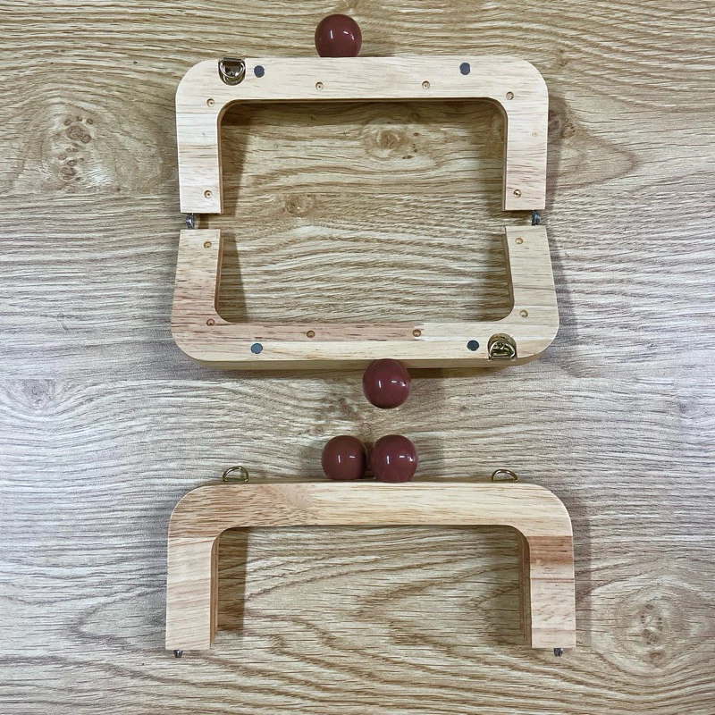 PK túi: Khung gỗ làm túi (26180)