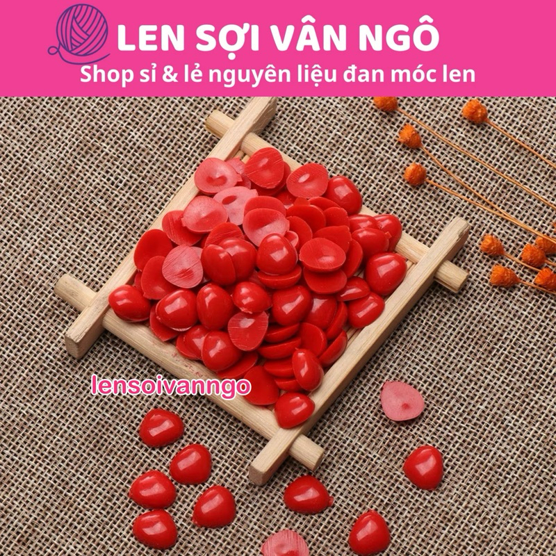 Mũi thú dán màu đỏ (26135)