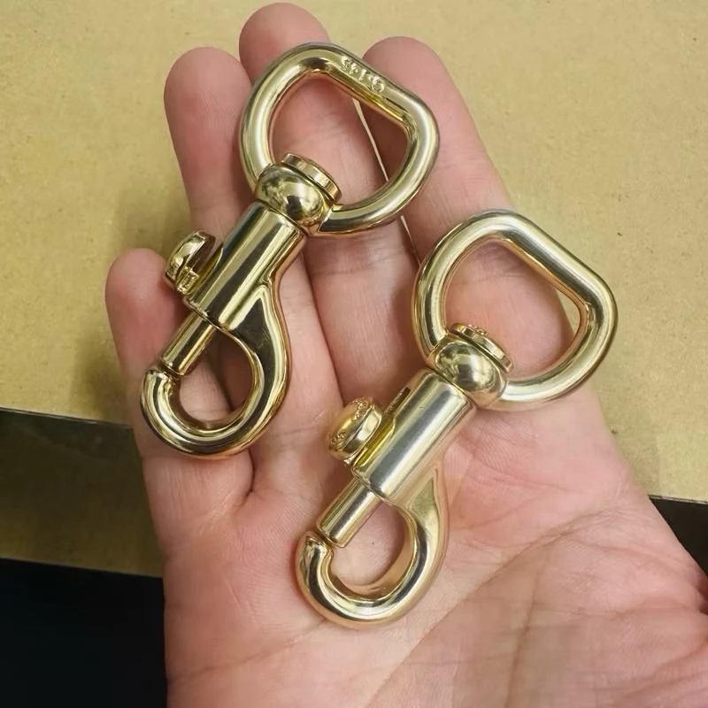 PK túi: 1 cặp càng cua COACH hàng xịn (26152)