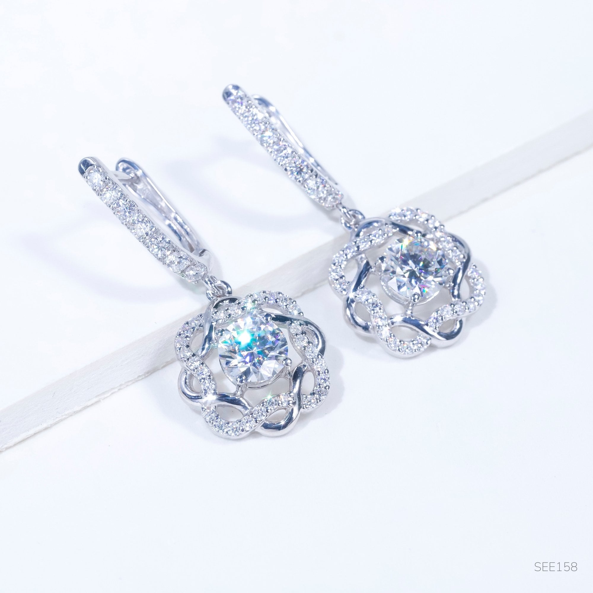 Bông tai Bông hoa Chốt bật see158 ổ 6.0mm