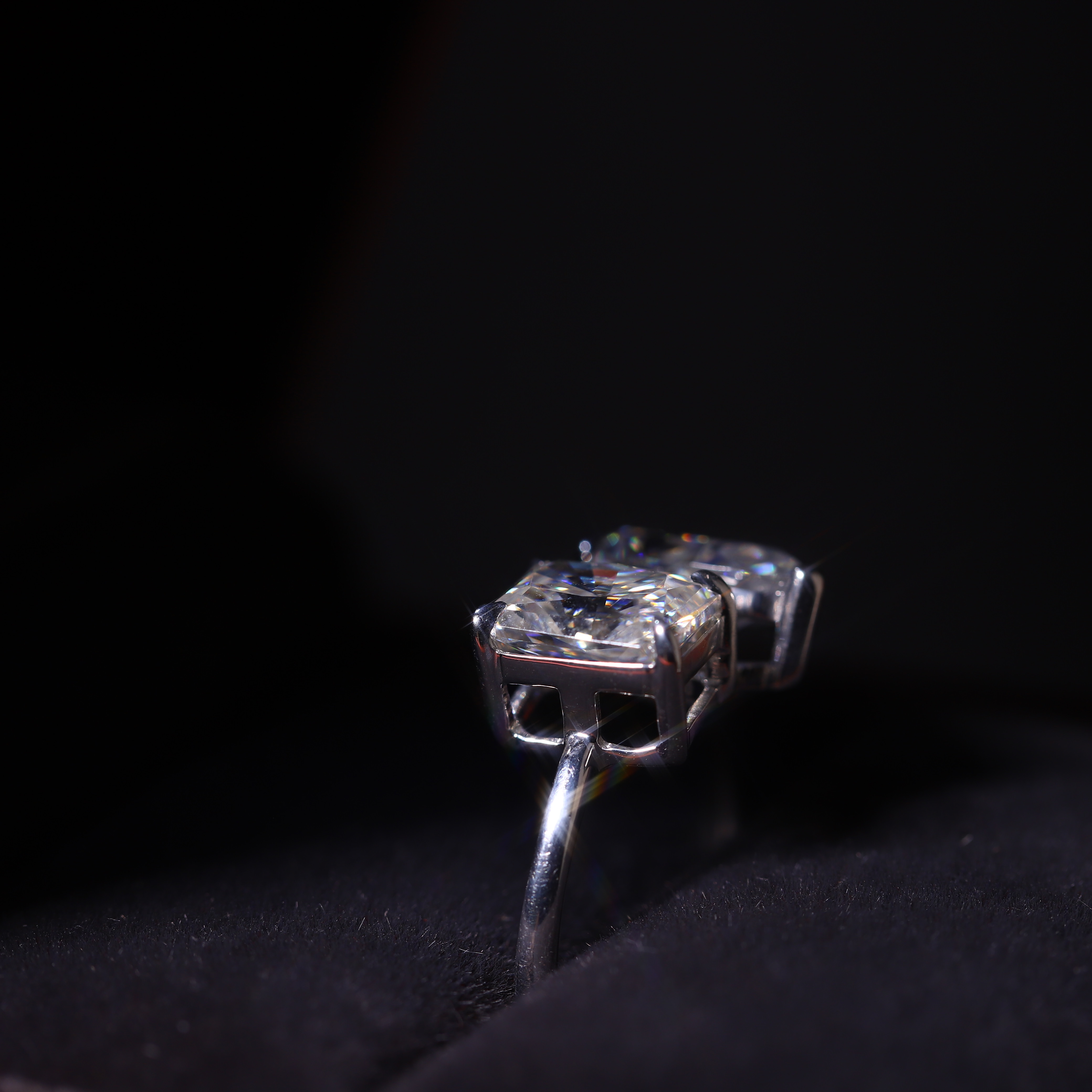 Nhẫn Hai Viên Chủ Đai Trơn- Toi Ét Moi Ring FULL MOISSANITE  - HP01