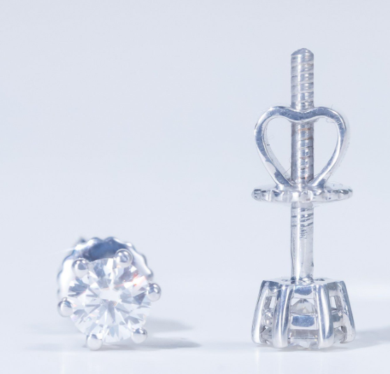 Bông tai 6 chấu Chốt ren see103 ổ 4,0mm