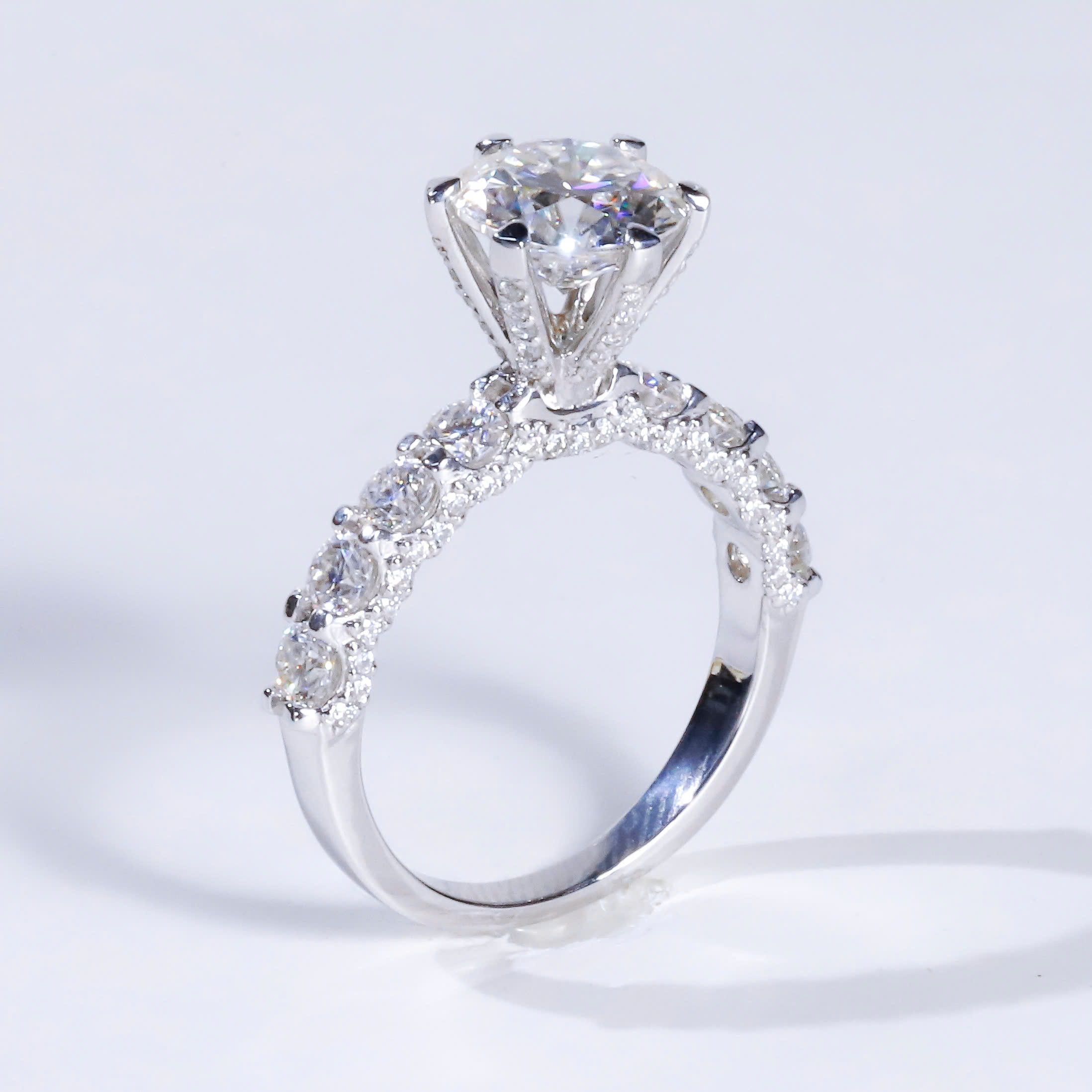 Nhẫn 6 Chấu Nữ Mã SRE079