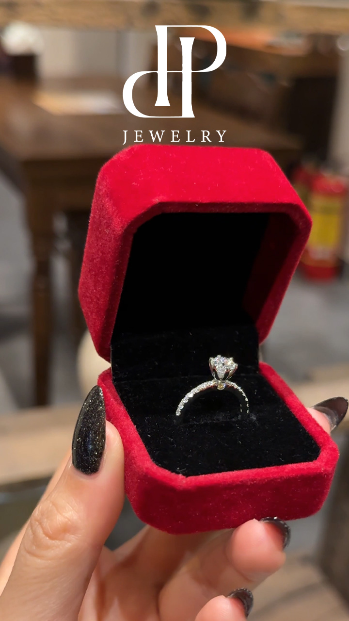 HPJ Dịu Dàng - FULL MOISSANITE viên chủ 6li nhẹ nhàng tinh tế và cuốn hút -SRE 133