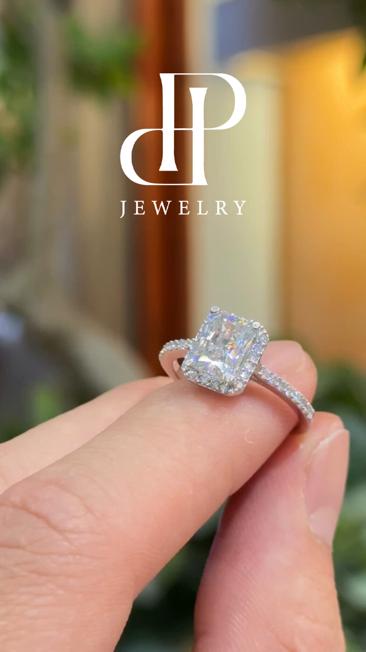 Nhẫn Bạc Xi Kim Đính FULL MOISSANITE Viên Chủ Radiant 6*8 Li. Sang Trọng, Quí Phái SRE083a