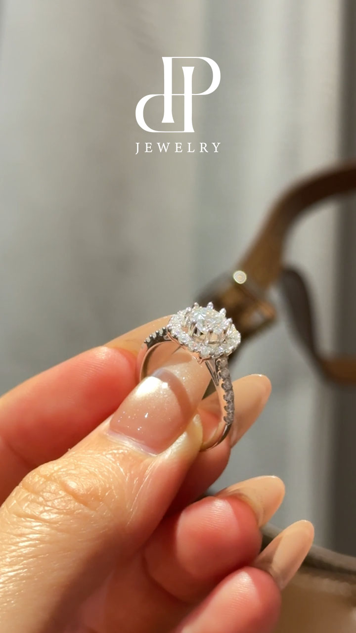 NHẪN HALO VUÔNG FULL MOISSANITE – VẺ ĐẸP THANH LỊCH CHUẨN QUÝ PHÁI - SRE197
